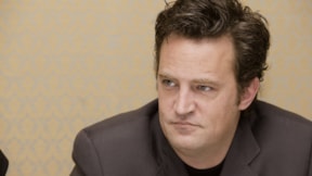 Friends yıldızı Matthew Perry'nin ölümünde sır perdesi kalkıyor... En yakınlarının ihanetine uğramış