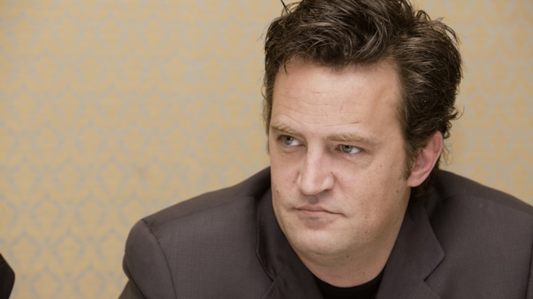 Friends yıldızı Matthew Perry'nin ölümünde sır perdesi kalkıyor... En yakınlarının ihanetine uğramış