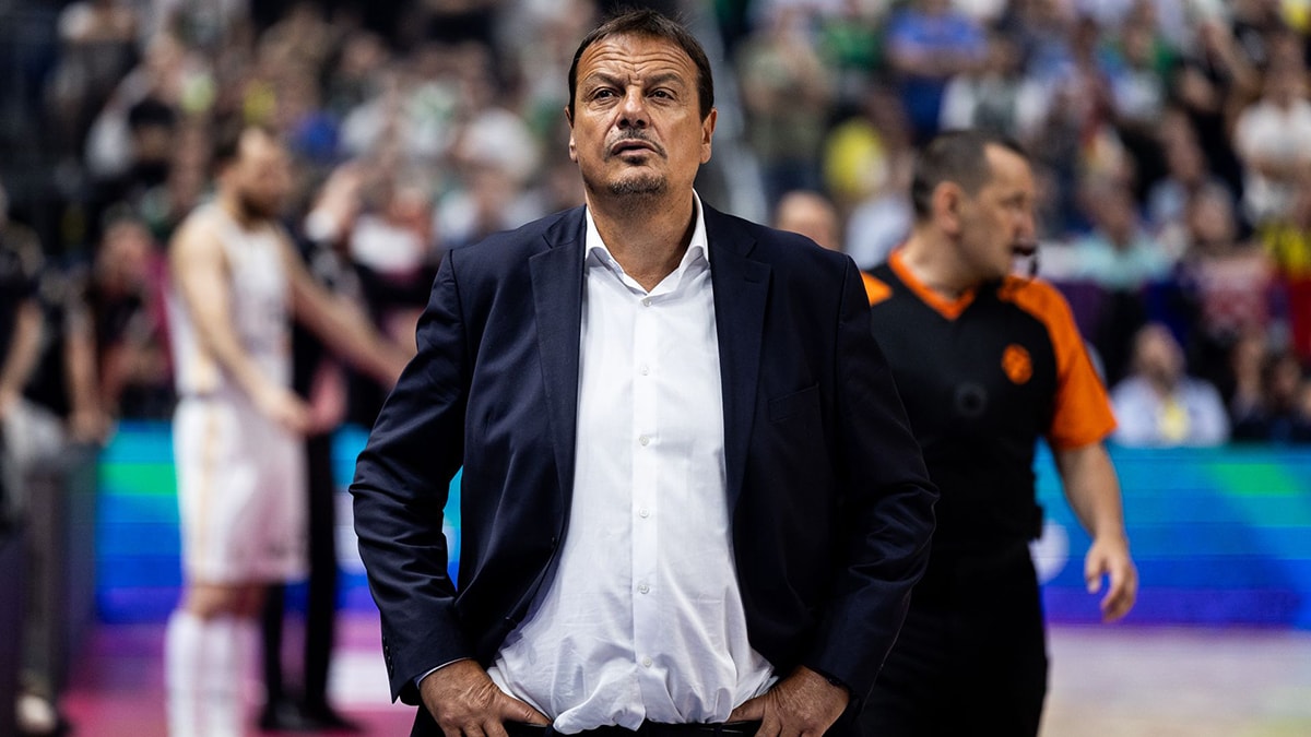 Ergin Ataman'dan, Fenerbahçe ve Jose Mourinho açıklaması: "Örnek aldığım bir hocaydı"