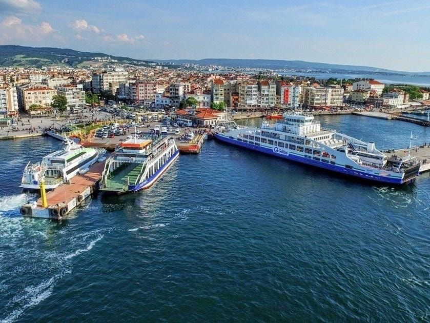 Çanakkale'de feribot ücretlerine dev zam: Tepki sonrası açıklama geldi