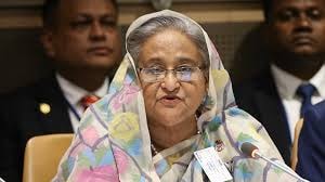 Konutu basılan başbakan, ordu helikopteriyle ülkeden kaçtı