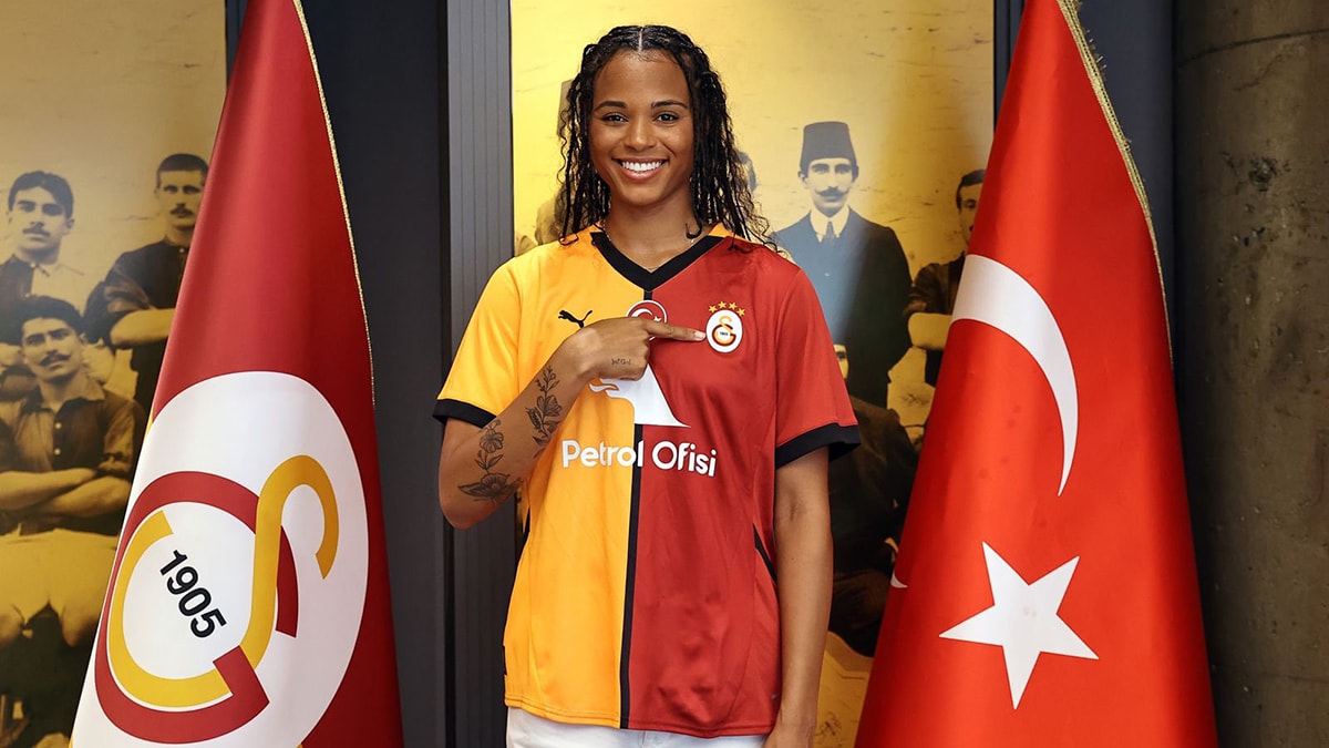 Galatasaray Petrol Ofisi, Senegal'in gol kraliçesi Hapsatou Diallo'yu transfer etti