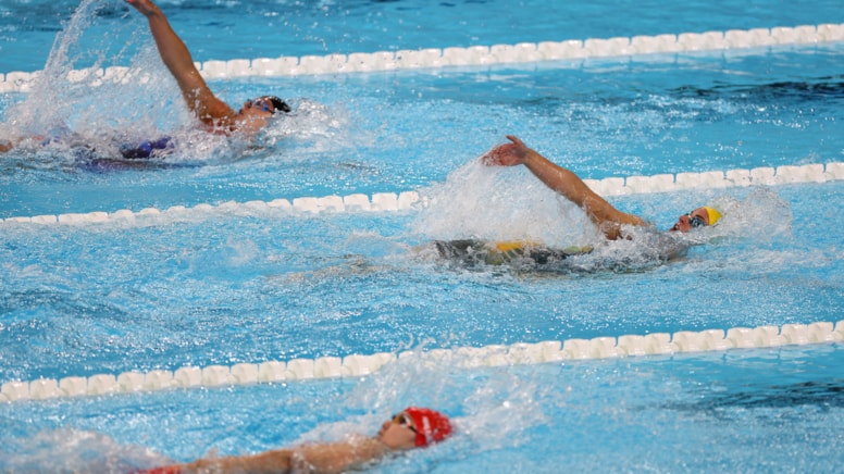 Paris 2024 Olimpiyat Oyunları'nda Kaylee McKeown rekorla altın madalyaya uzandı