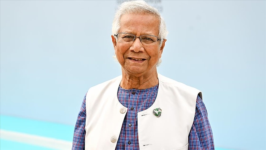 Bangladeş'te hükümetin başına Nobel ödüllü Yunus geçti