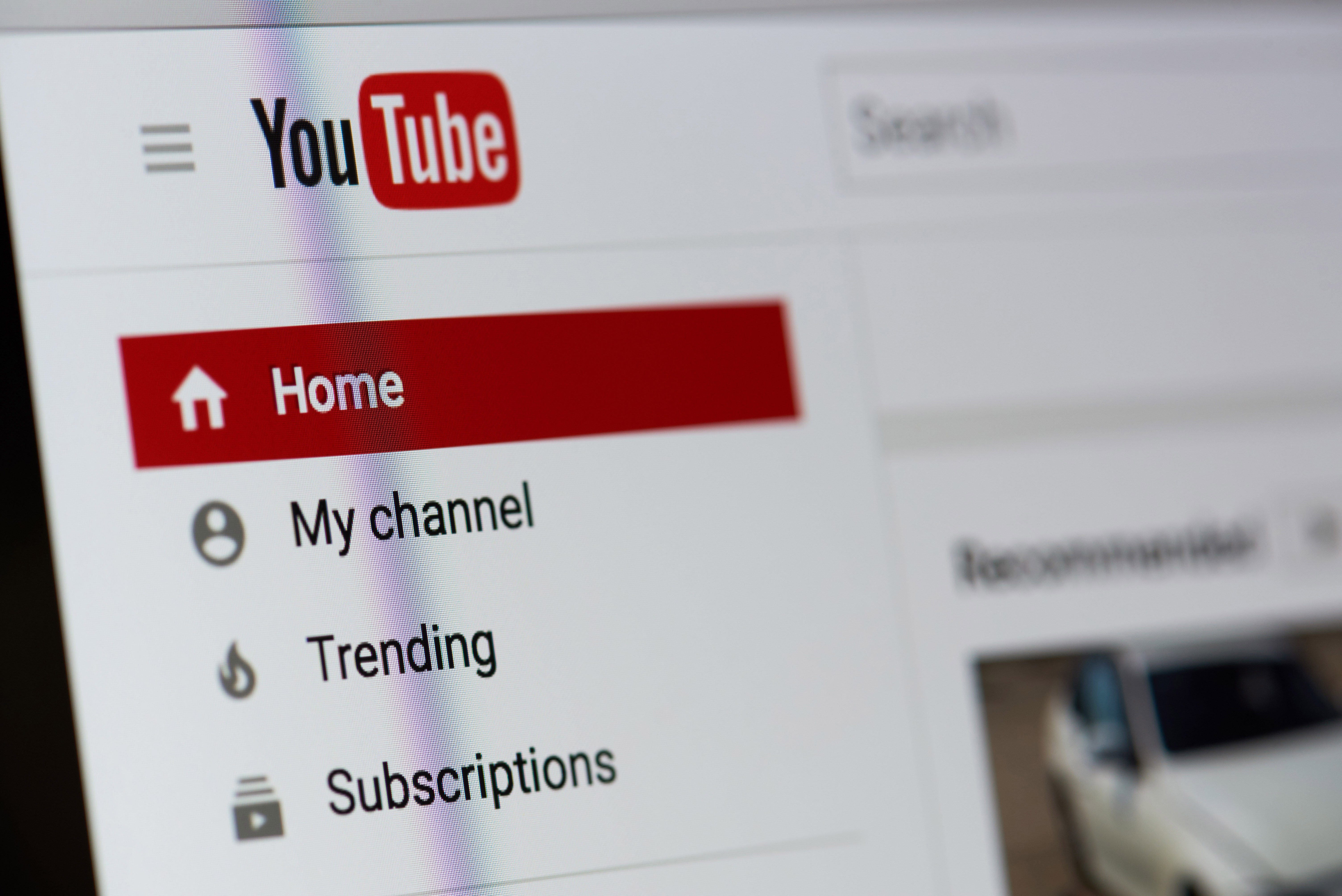 YouTube yeni yapay zekâ botunu kullanıma sundu... Kanalları hackerlardan koruyacak