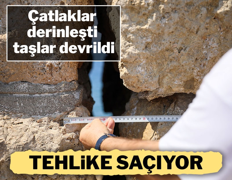 Tehlike saçıyor: Çatlaklar 25 santimetreye ulaştı, taşlar devrildi