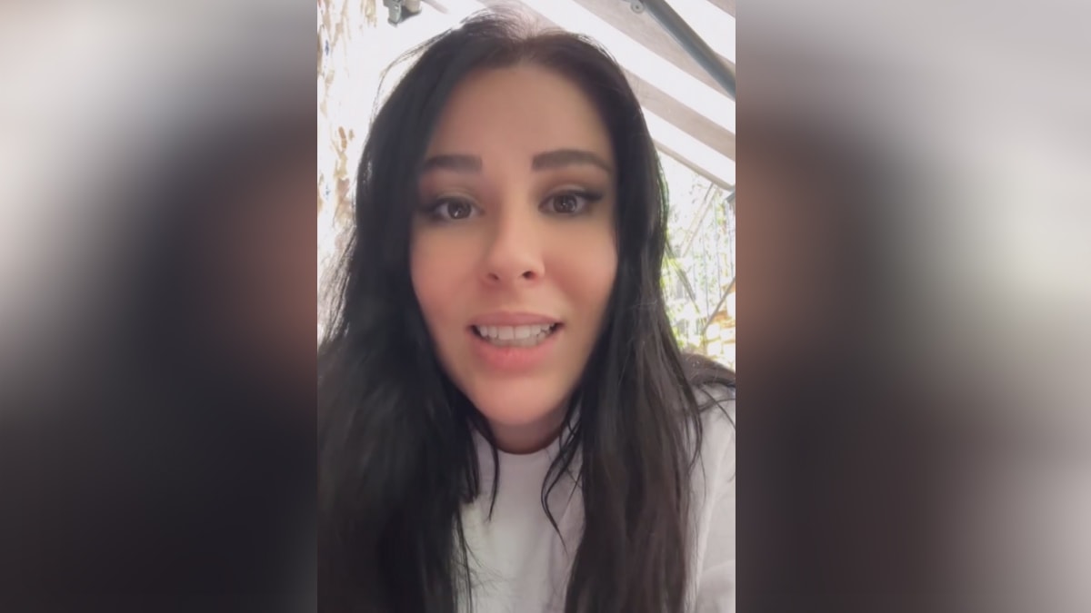 Tuğçe Tayfur'dan 'Soyadımı kullanma' diyen babası Ferdi Tayfur'a yanıt