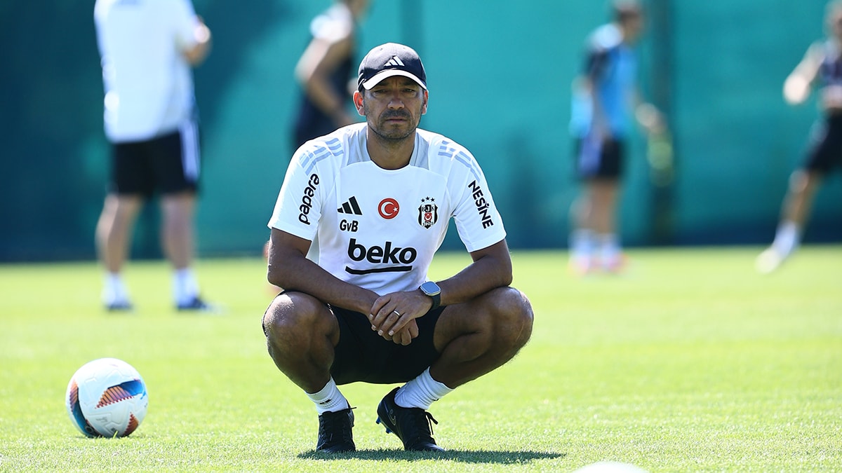 Beşiktaş, Galatasaray'ı yenip sezona kupa ile başlamak istiyor