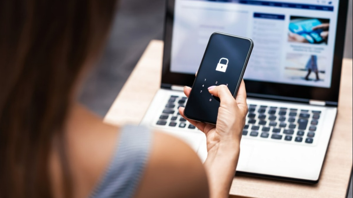 Yapay zekâ ile insanların konuşmalarını taklit edip dolandırıyorlar: Üç saniye kuralı...