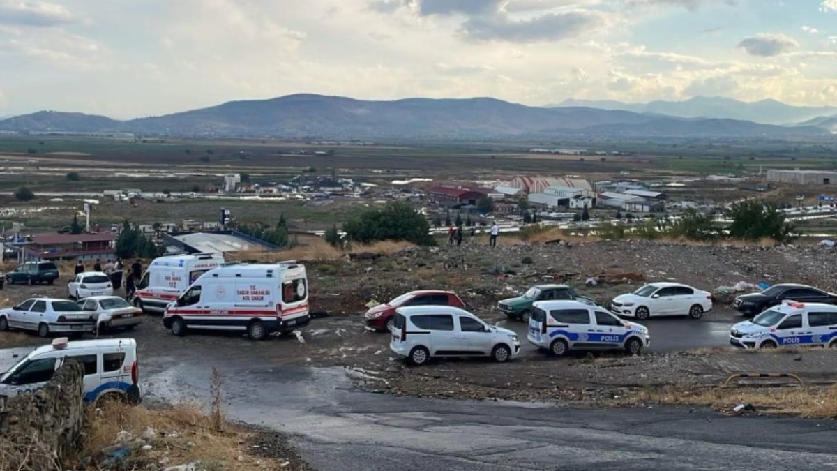 Keçi otlatırken yıldırım çarptı