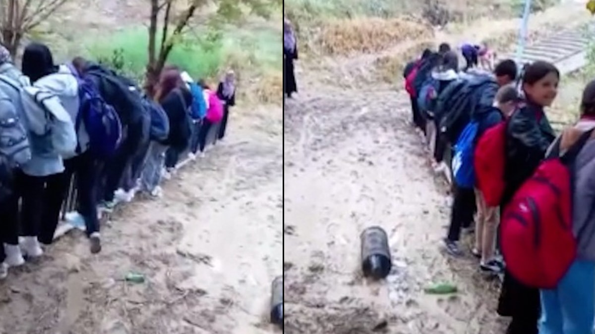 Esenyurt'ta zorlu okul yolculuğu kamerada