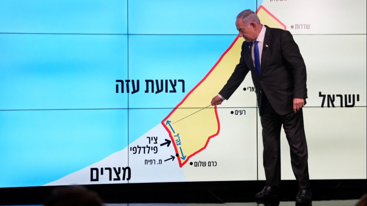 Netanyahu Batı Şeria'nın ilhak edildiği İsrail haritasını gösterdi: Tepki büyüyor