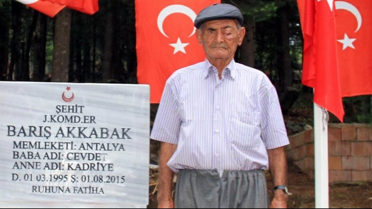 Yardımsever şehit dedesi Ramazan Akkabak hayatını kaybetti