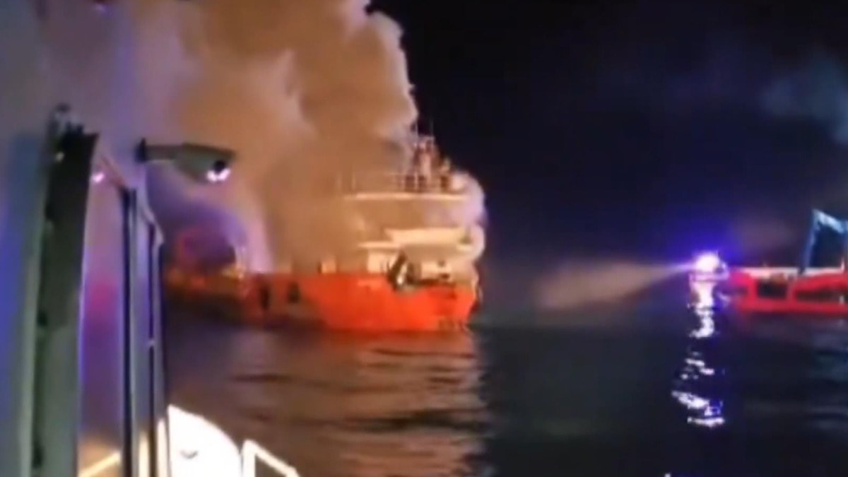 Şile'de gemide yangın çıktı