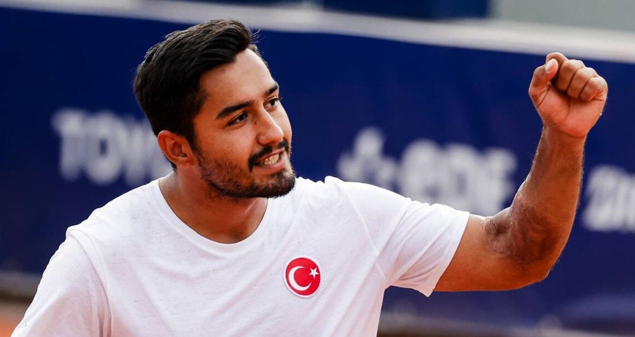 Ahmet Kaplan tekerlekli sandalye tenisinde yarı finalde!