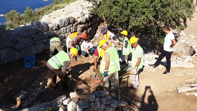 Amos Antik Kenti'nin tiyatrosu restore edilecek