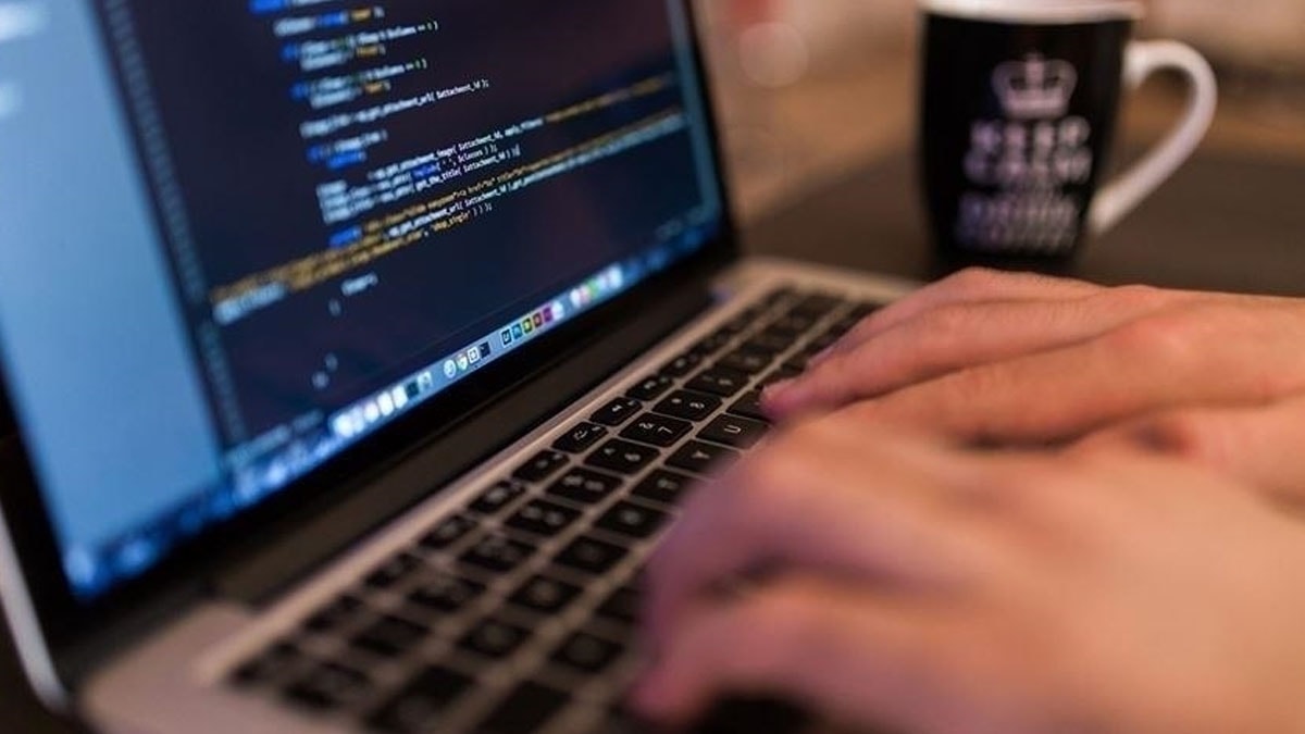 Siber saldırısı ne demek, siber saldırı nasıl oluyor? Lübnan'daki çağrı cihazları nasıl patladı?