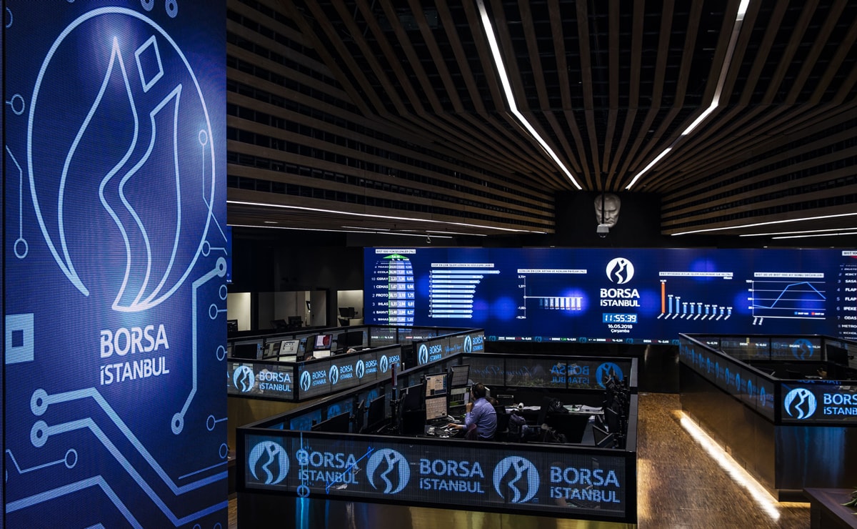 Yabancı borsada geçen hafta 320,6 milyon dolarlık satış yaptı