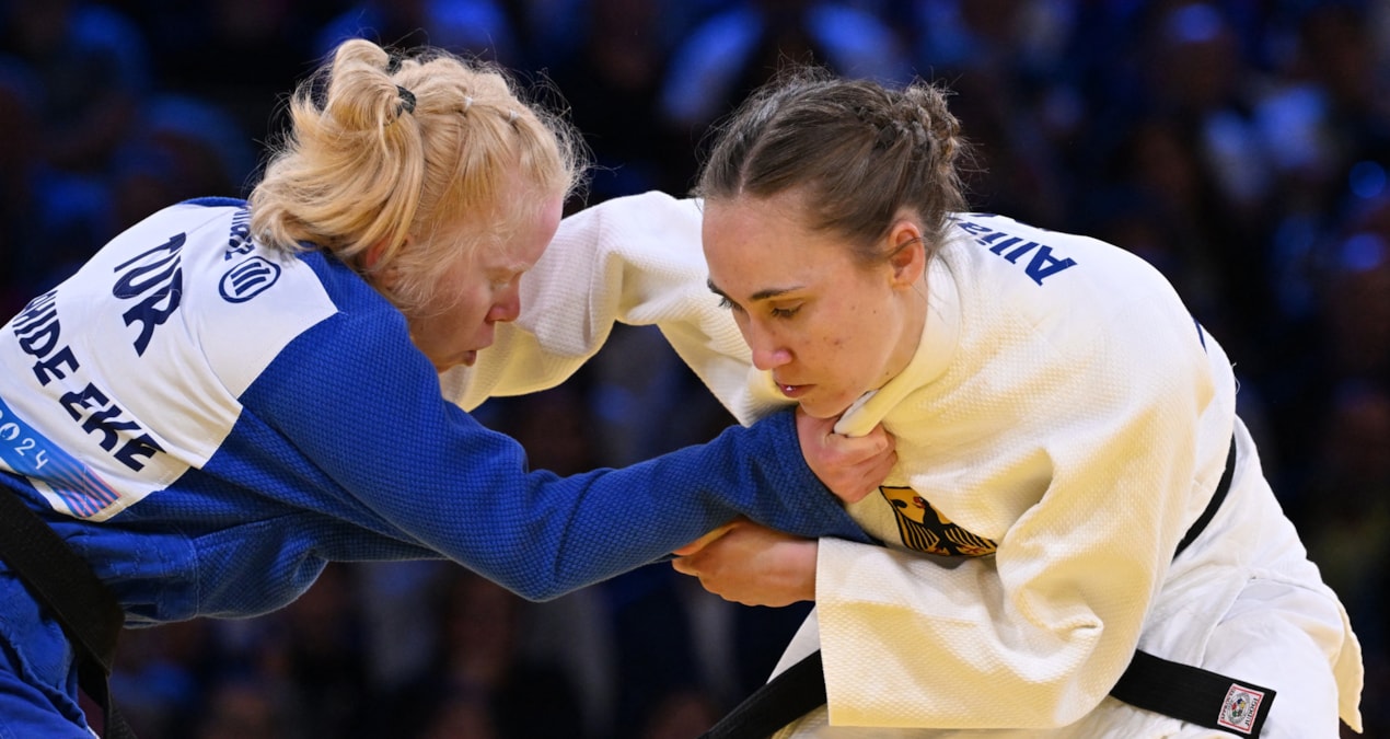 Paris 2024 Paralimpik Oyunları'nda bronz madalyanın sahibi Cahide Eke