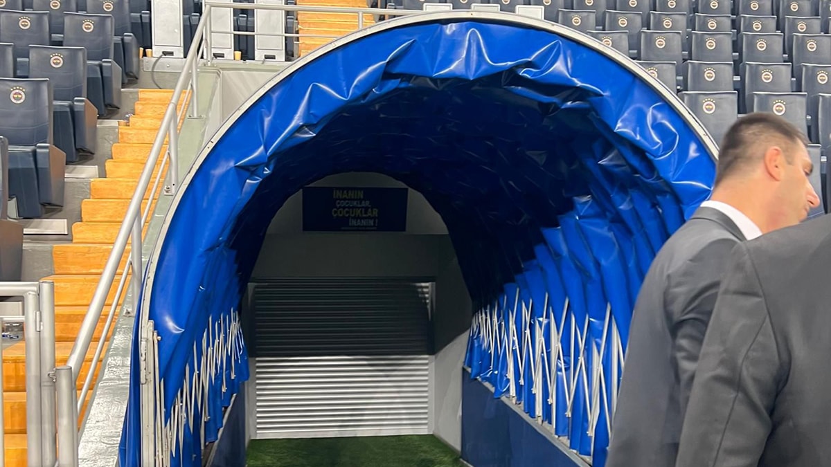 Galatasaray yöneticisi İbrahim Hatipoğlu: "Kadıköy'de kepenk indirttik"