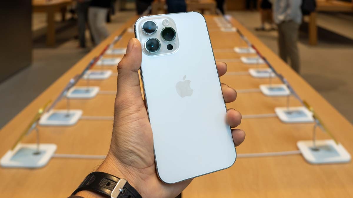 iPhone 16 ekran ve pil değişimi ne kadar? Ücretleri belli oldu