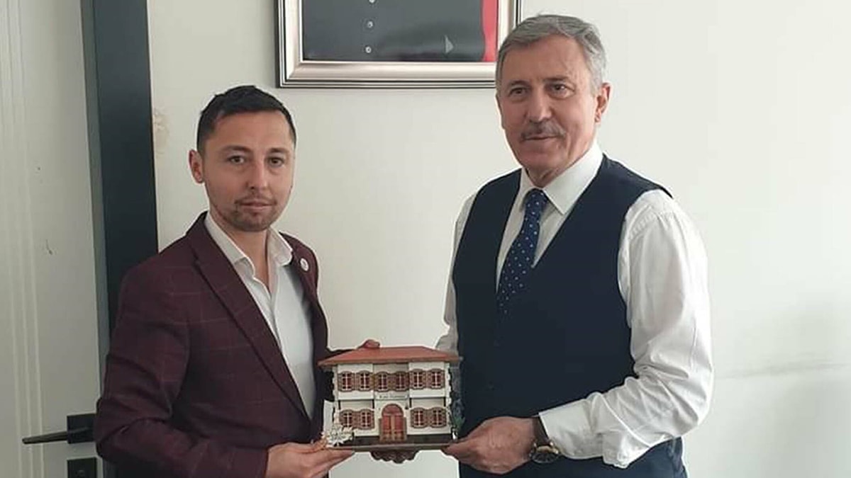 Gelecek Partisi'nde istifa kararı