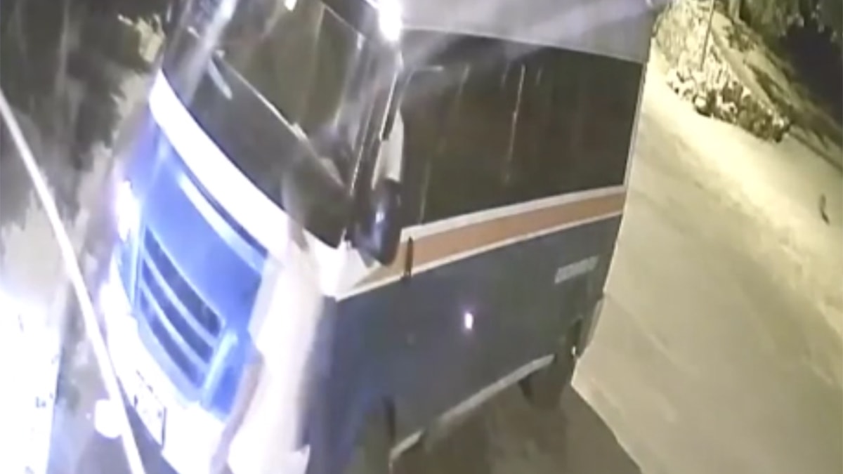 Minibüs sürücüsüne silahlı saldırı