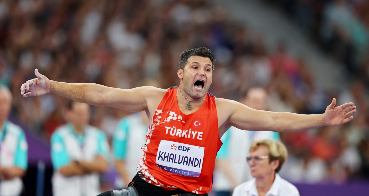 Muhammet Khalvandi'den gümüş madalya