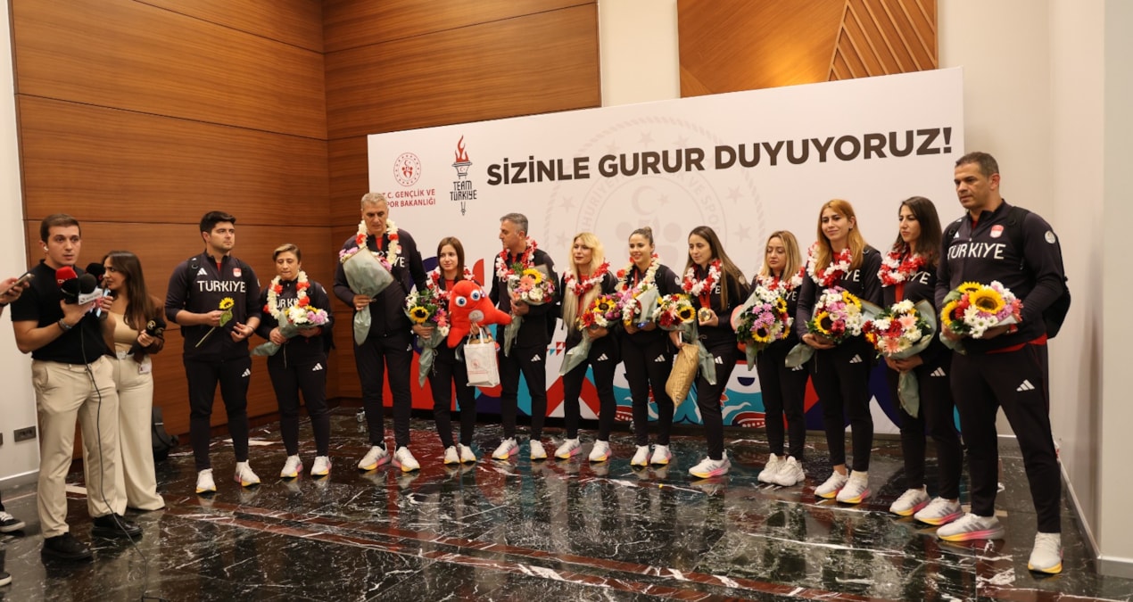 Golbol Kadın Milli Takımı, altın madalyayı Gazzeli şehitlere armağan etti