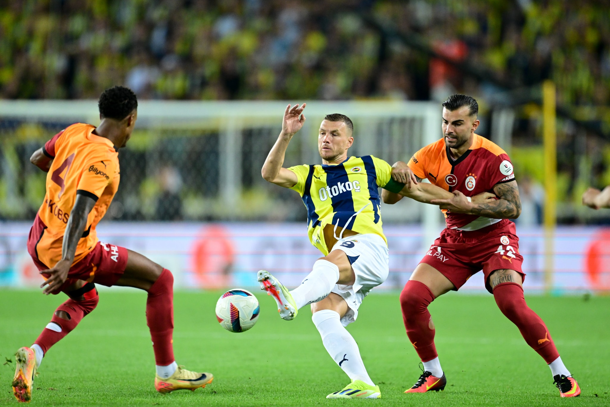 Fenerbahçe-Galatasaray derbisinde çok tartışılacak pozisyon