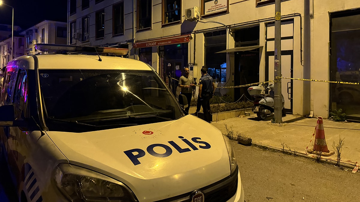 İş merkezinde dehşet! Başından vurulmuş kadın bulundu