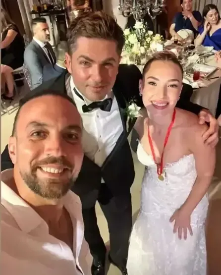 Survivor aşıkları evlendi. Düğüne ünlüler akın etti