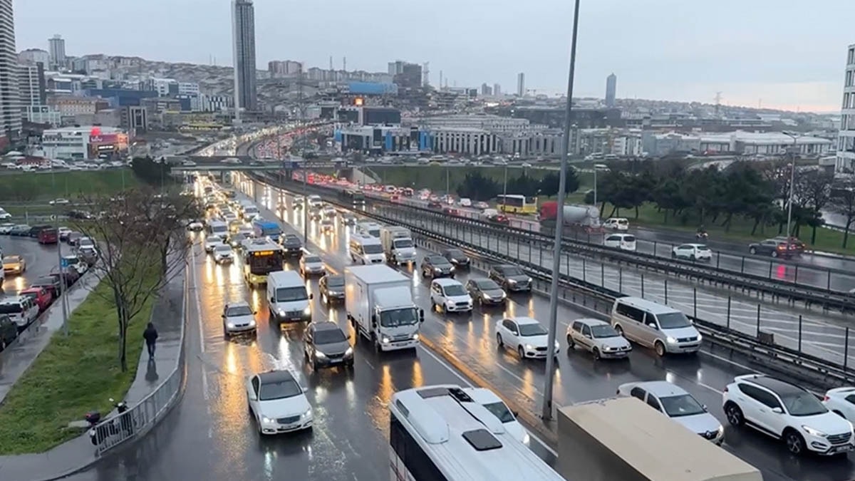 'Türkiye Kart' 18 ilde başlayacak: Bakan fiyatını duyurdu