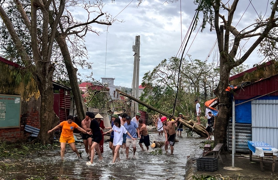 Tayfun felaketinde bilanço ağırlaşıyor