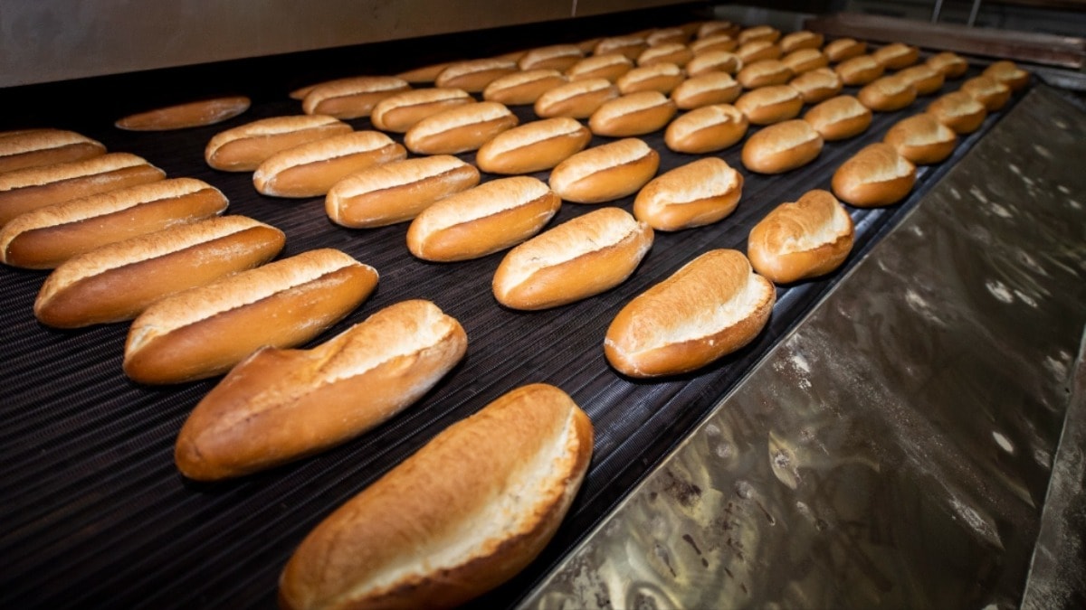 İzmir’de Halk ekmek 8 liraya satılacak