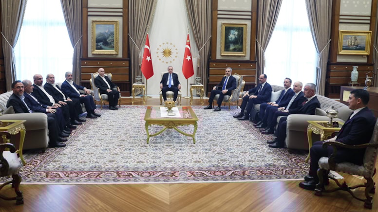 Erdoğan, Hamas heyetiyle görüştü