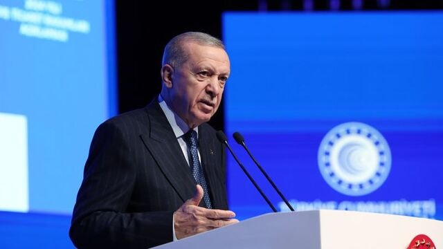 Erdoğan: Ya silahlarını gömecekler ya da silahlarıyla birlikte toprağa gömülecekler