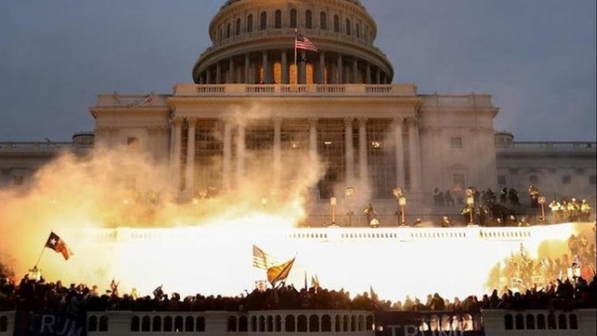 Trump, Konge baskınına karışmaktan ceza alanlara af çıkardı
