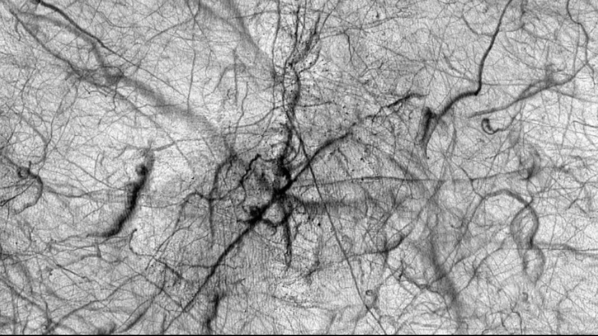 NASA 'Toz şeytanları'nın dansını görüntüledi