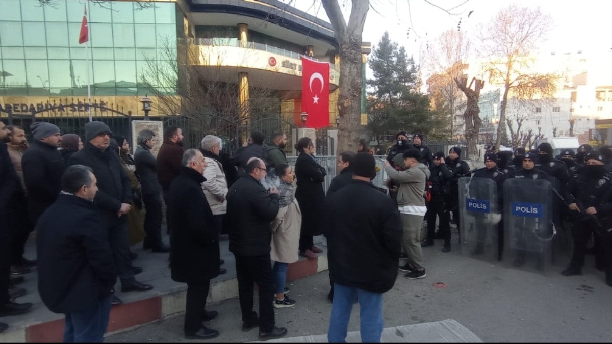 Son dakika... Siirt Belediyesi'ne kayyum atandı