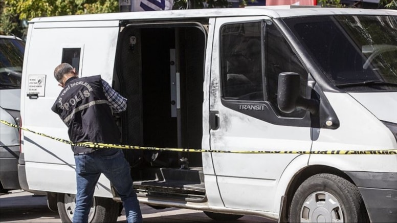 İzmir'de 56 milyonluk film gibi soygun! Parayı sakladıkları yer şaşırttı