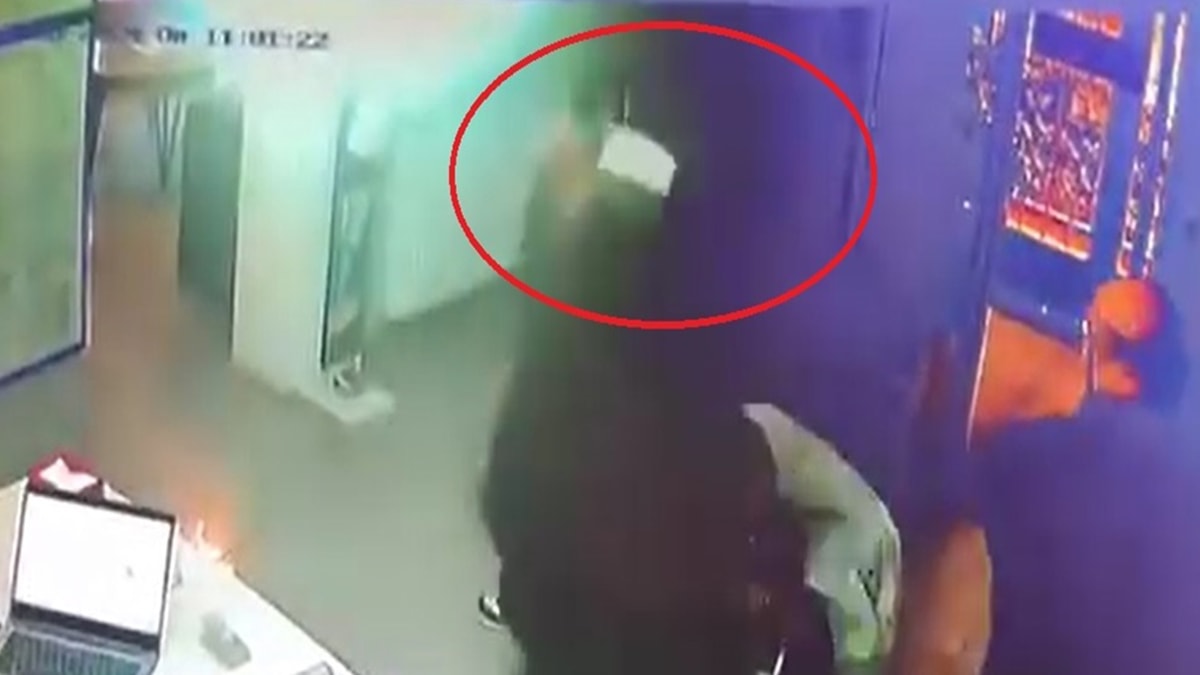 Diş hekimini omzundan bıçaklamıştı: Suriyeli kadın hakkında karar verildi