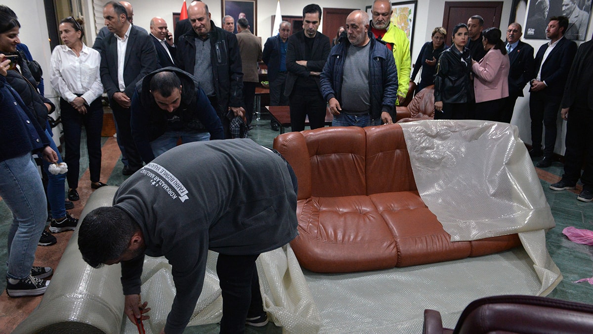 CHP'li belediyeye haciz şoku