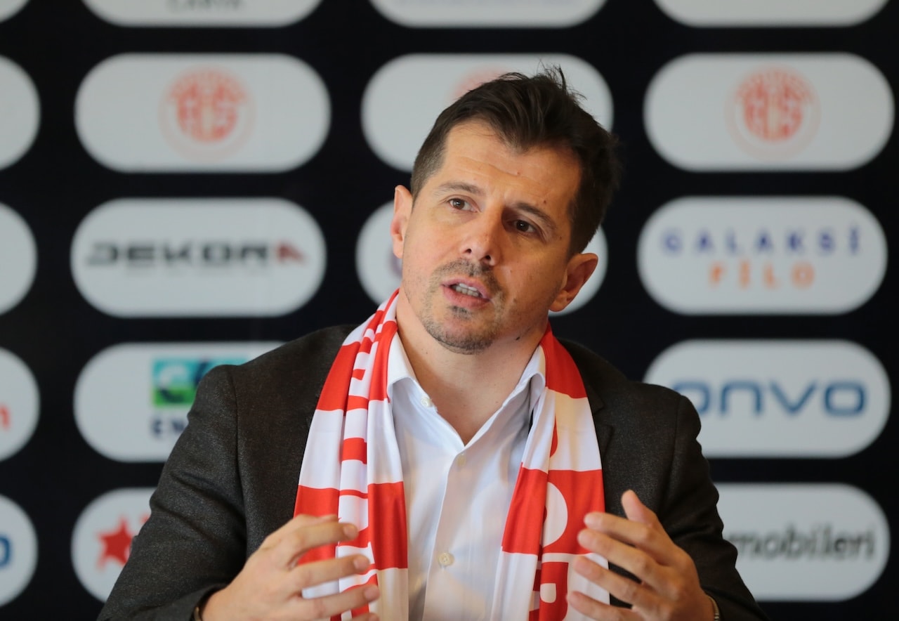 Belözoğlu Süper Lig’e resmen geri döndü