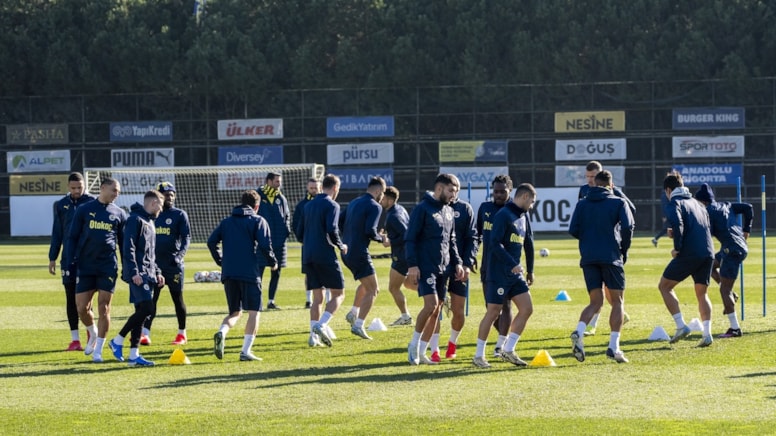 Fenerbahçe'nin Avrupa kadrosu belli oldu! 6 eksik