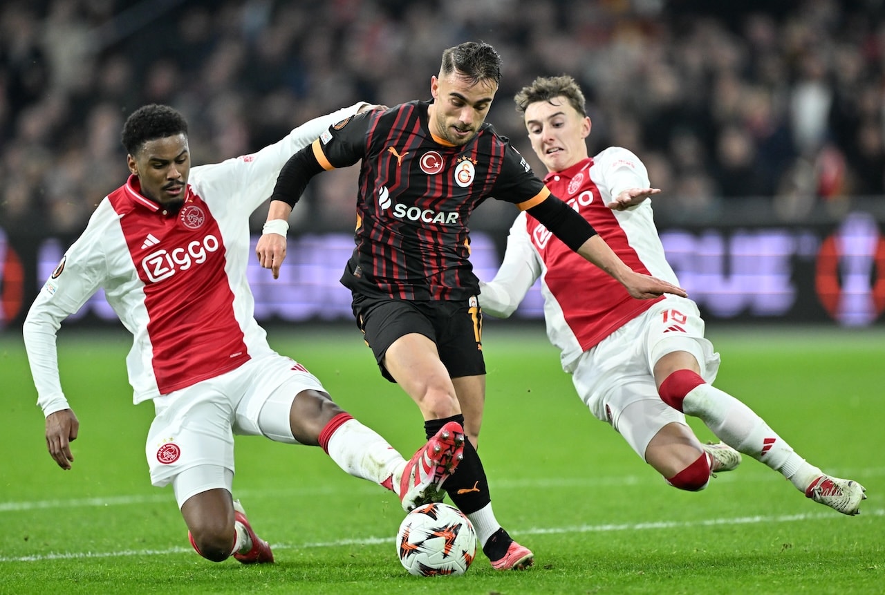 Galatasaray yoluna play-off turundan devam edecek