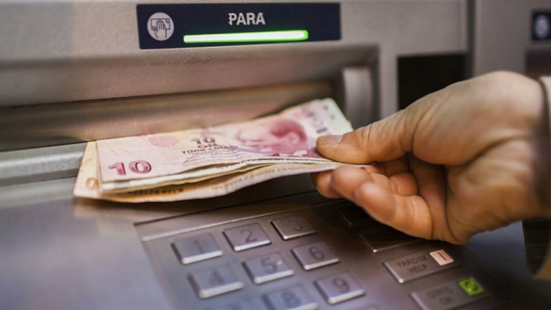 IBAN'a para transferinde yeni dönem başlıyor: Artık EFT yapılırken bu şart aranacak!