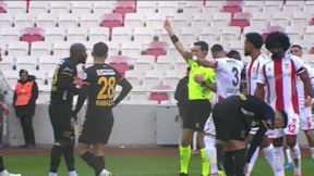 Takım arkadaşına saldıran Bahoken'in cezası açıklandı