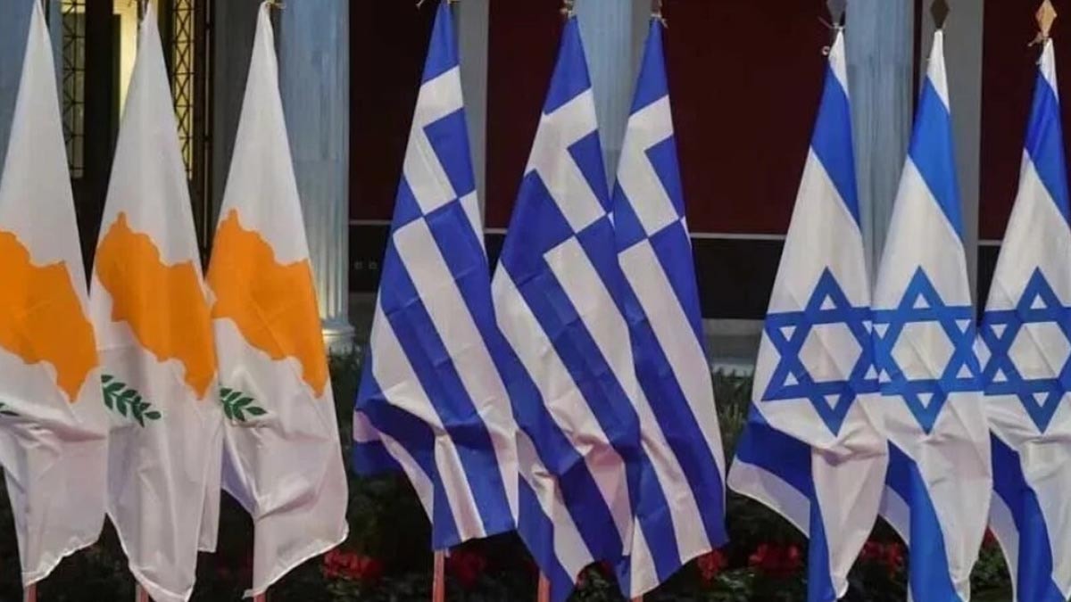 Kıbrıs'ta Rum havalimanları MOSSAD'a teslim mi ediliyor