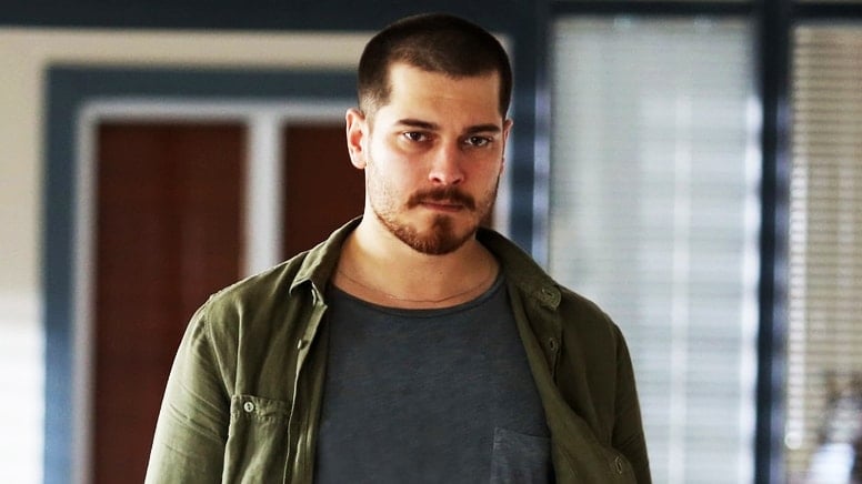 Çağatay Ulusoy'un hayatıyla ilgili aldığı yeni karar gündem oldu